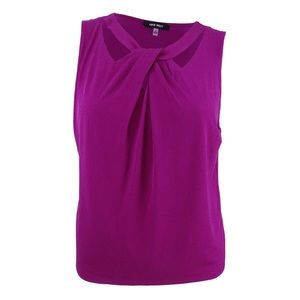 NWT Stunning Nine West Sleeveless Top